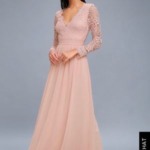 Lulus romantic maxi dress. ❤️